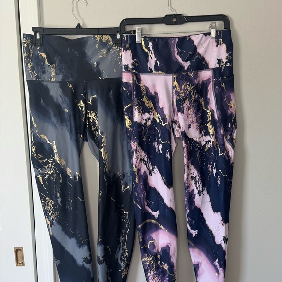Lot of 2 Old Navy Active Gold Marble Extra High Rise Powersoft Go Dry Leggings M - Picture 1 of 8